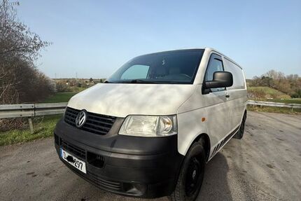 VW T5 Transporter 255.000 km 8.500 &euro; Düsseldorf 40629