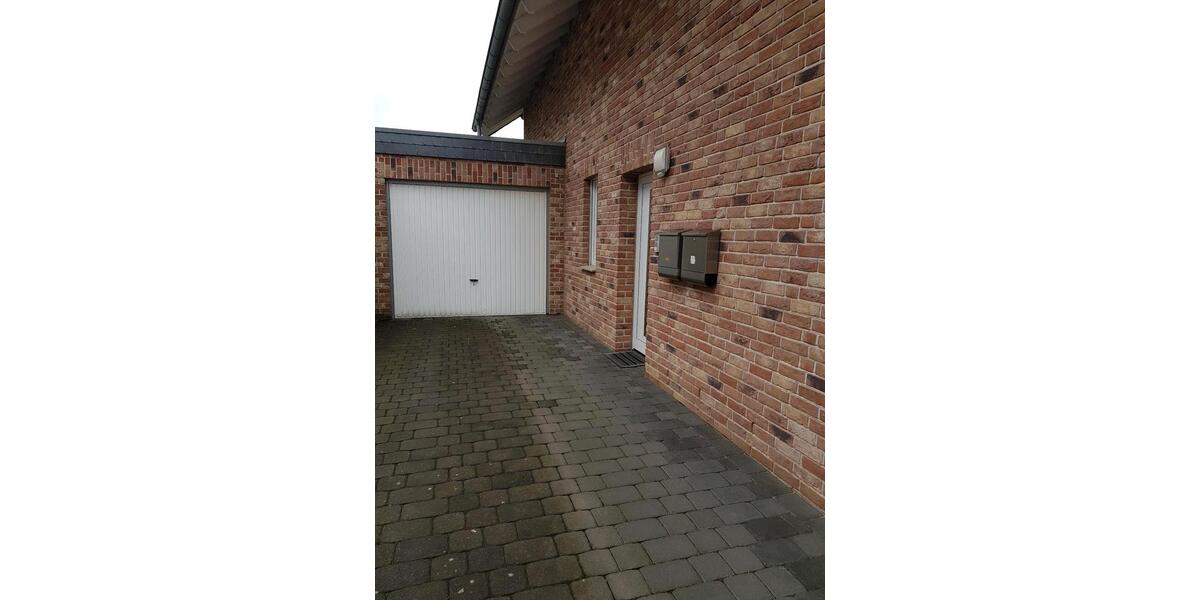 Dachgeschoßwohnung Bedburg - 1 Zimmer, 83 m&sup2;, 259.000&euro; | Angebot:27101441