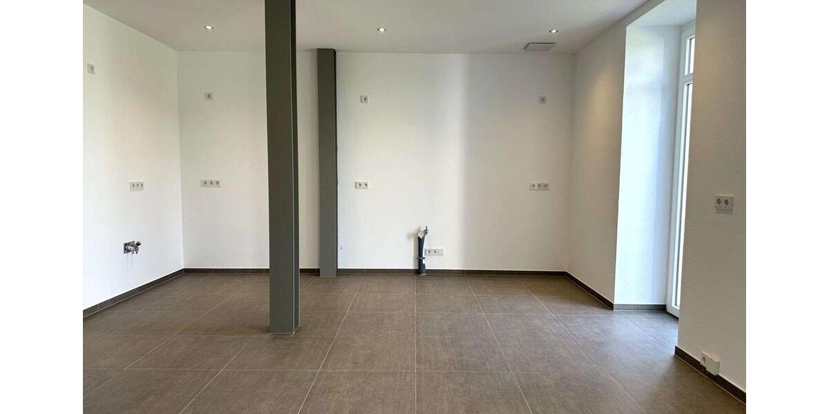 Einfamilienhaus Lohmar - 5 Zimmer, 219 m&sup2;, 2.737&euro; | Angebot:24589822