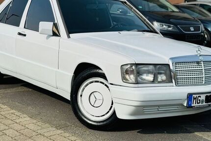 Mercedes-Benz 190 95.000 km 7.999 &euro; Bergisch Gladbach 51467