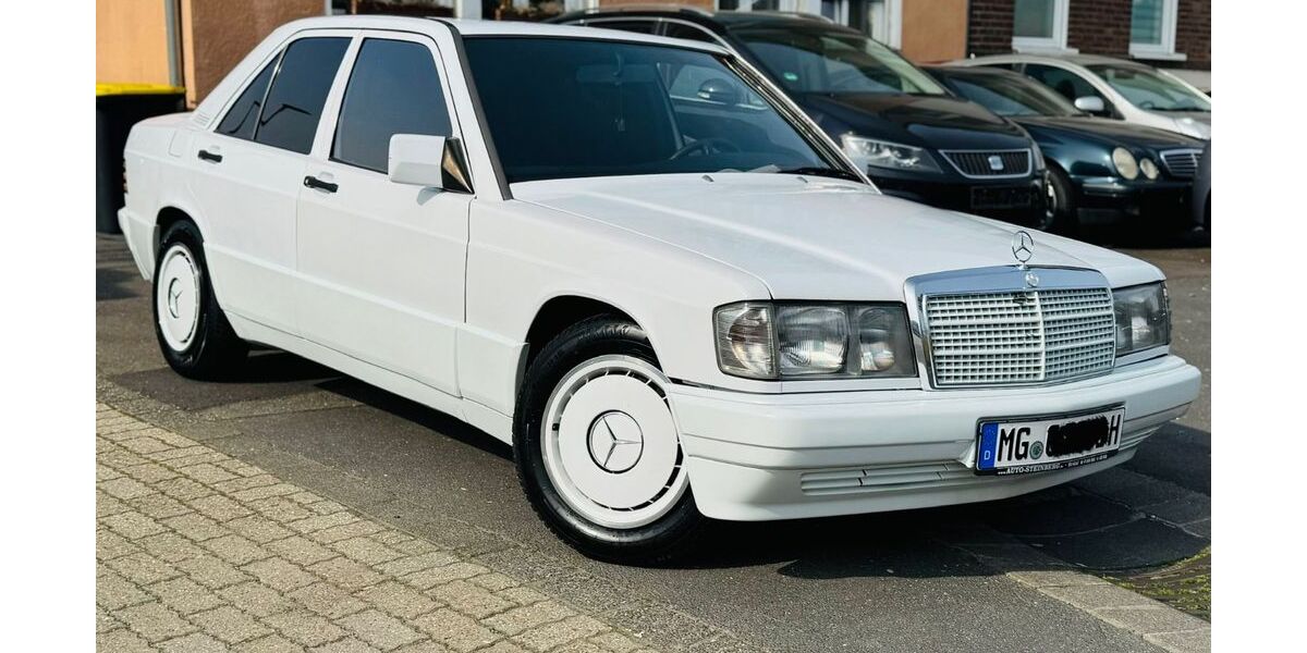 Mercedes-Benz 190 95.000 km 9.500 &euro; Bergisch Gladbach 51467