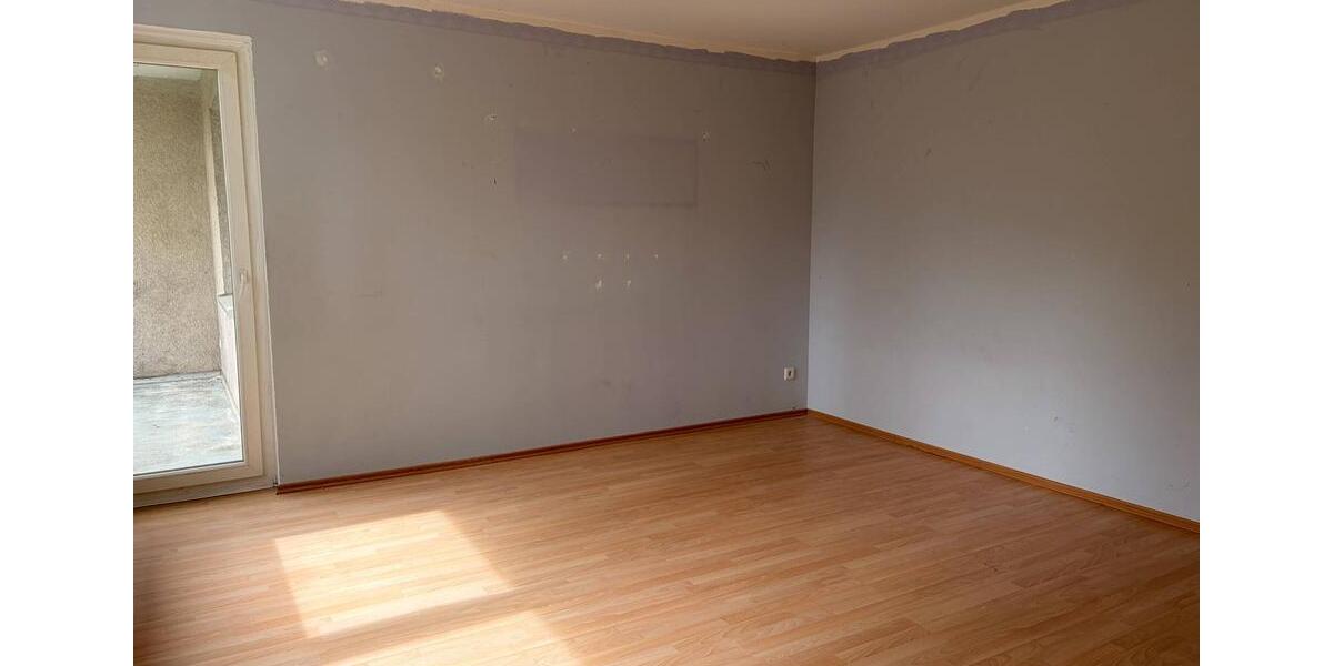 Etagenwohnung Solingen Wald - 4 Zimmer, 85 m&sup2;, 591&euro; | Angebot:26210966
