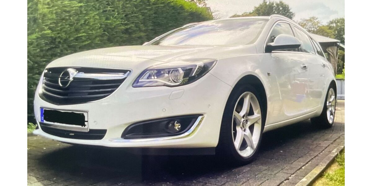 Opel Insignia 105.000 km 9.850 &euro; Solingen 42659