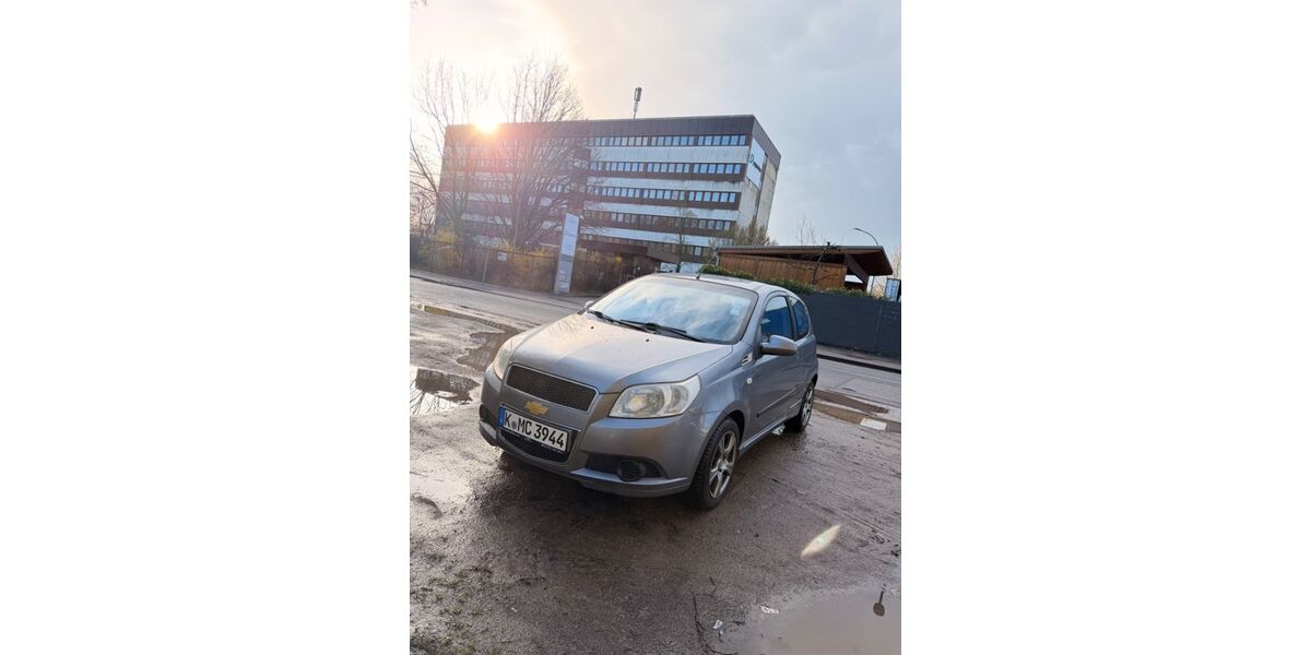 Chevrolet Aveo 119.159 km 2.950 &euro; Köln 51063