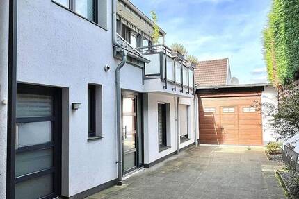 Moderne 2-Zimmer-Wohnung mit Balkon im 1. Obergeschoss 2 zimmer