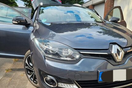 Renault Megane 127.000 km 9.050 € Neuss 41465