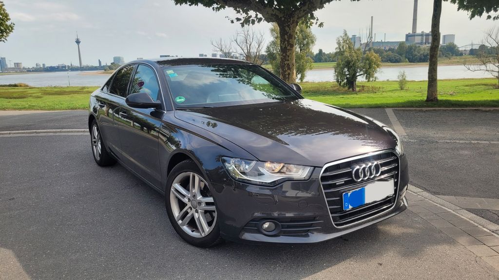 Audi A6 149.000 km 11.000 &euro; Düsseldorf 40549
