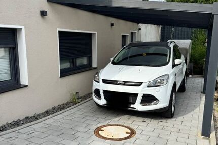 Ford Kuga 163.000 km 8.400 &euro; Remscheid 42859