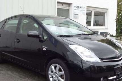 Toyota Prius 105.000 km 7.990 &euro; Langenfeld (Rheinland) 40764