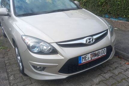 Hyundai i30 88.200 km 6.990 € langenfeld 40764