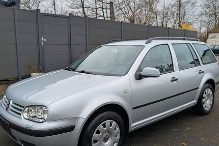 VW Golf 115.000 km 3.200 &euro; Wermelskirchen 42929