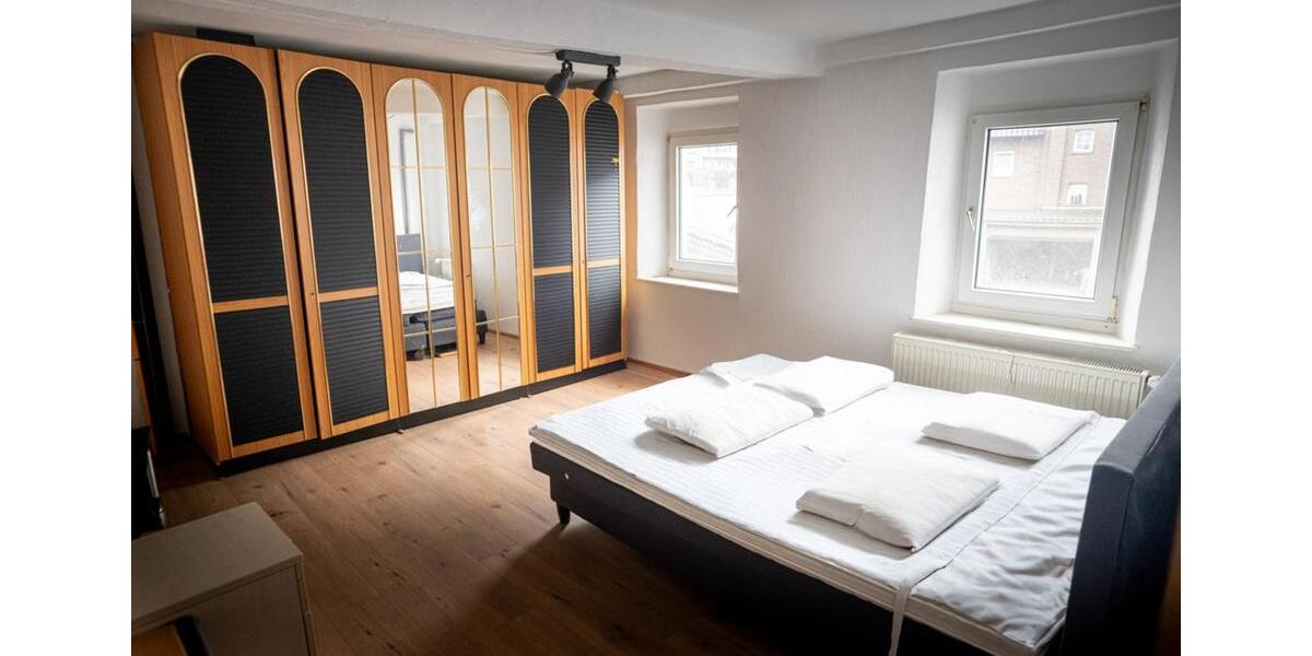 Voll möbliertes Haus für Übergangswohnen – befristet 7 zimmer