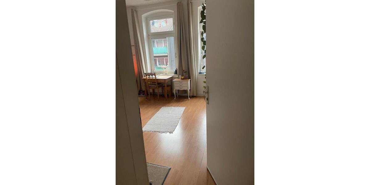 UNTERMIETE wunderschöne möbilierte 1,5 Zimmer Wohnung Altbau 1.5 zimmer