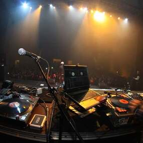 Xaviersobased - Riverside 2.0 07.04.2026 Essigfabrik Köln