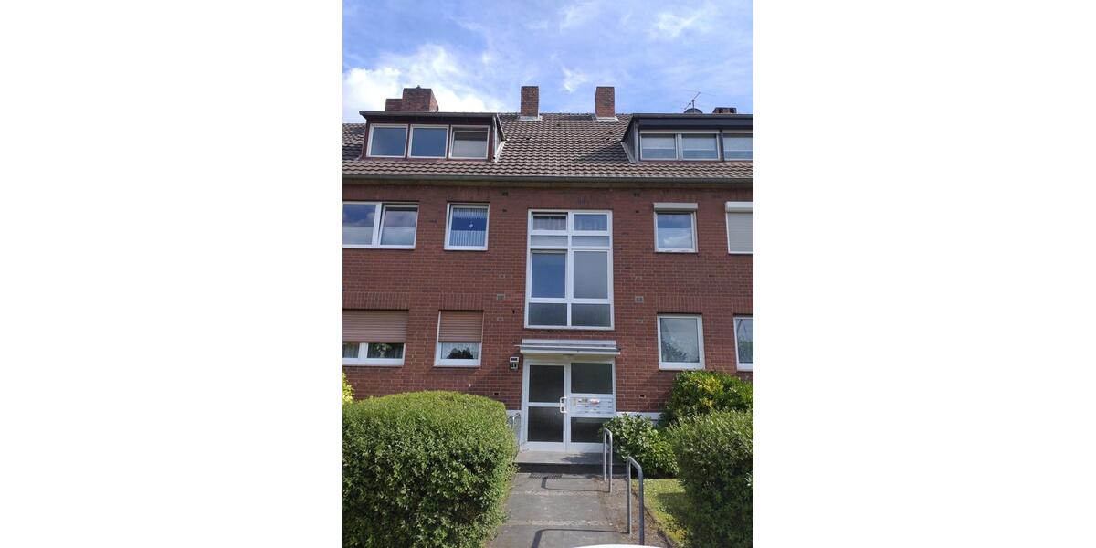 Charmante, helle, sanierte Souterrain-Wohnung 1 zimmer