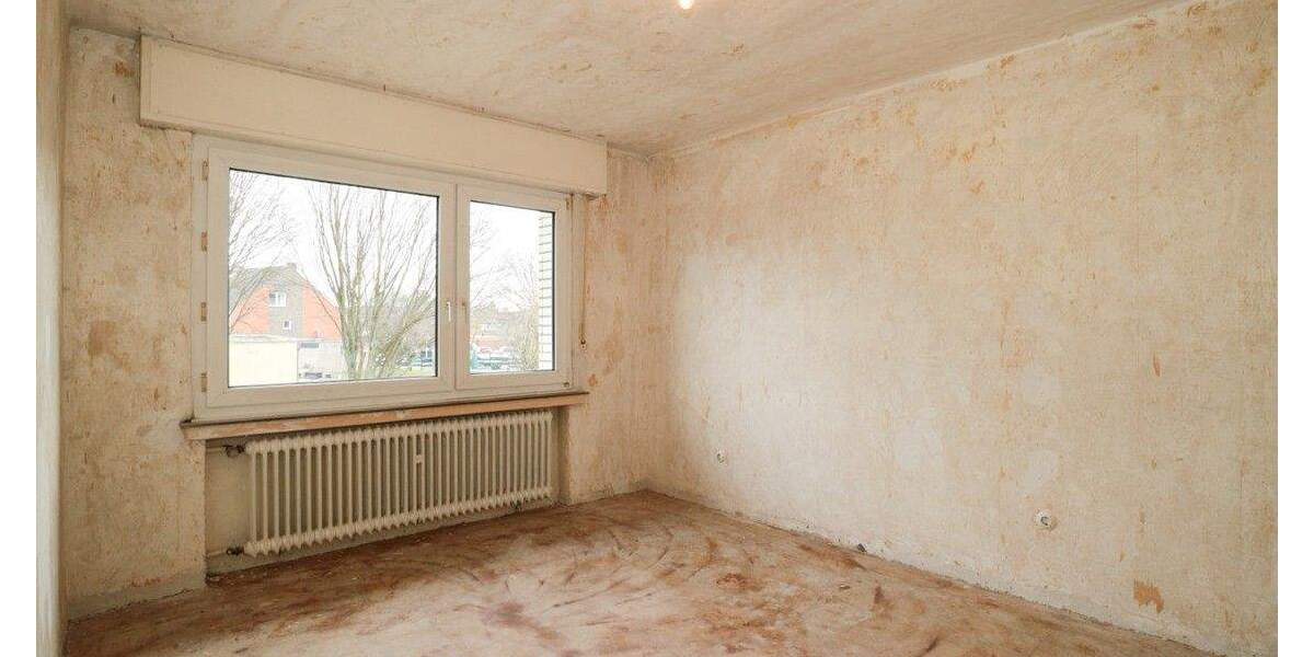 Mehrfamilienhaus, Wohnhaus Dormagen / Stürzelberg Stürzelberg - 6 Zimmer, 119 m&sup2;, 320.000&euro; | Angebot:25228971
