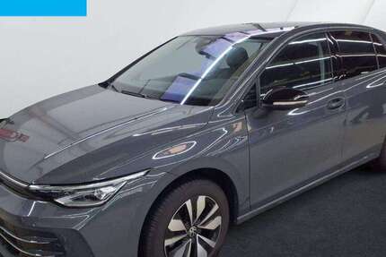 VW Golf 14.105 km 28.475 &euro; Troisdorf 53842