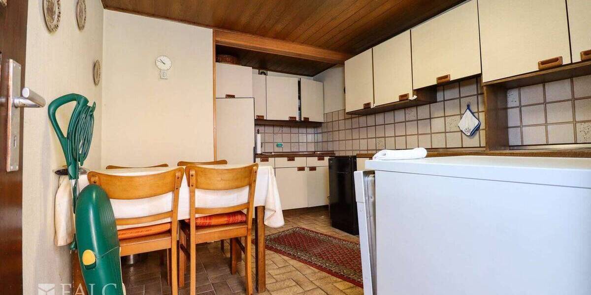 Einfamilienhaus Bergheim Rheidt - 7 Zimmer, 106 m&sup2;, 185.000&euro; | Angebot:26733120