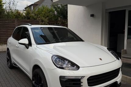 Porsche Cayenne 153.000 km 27.500 &euro; Langenfeld 40764