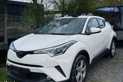 Toyota C-HR 69.000 km 13.800 &euro; Köln (Ostheim) 51107