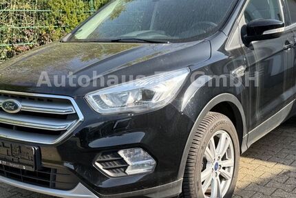 Ford Kuga 51.400 km 13.890 &euro; Bergheim bei Köln 50126