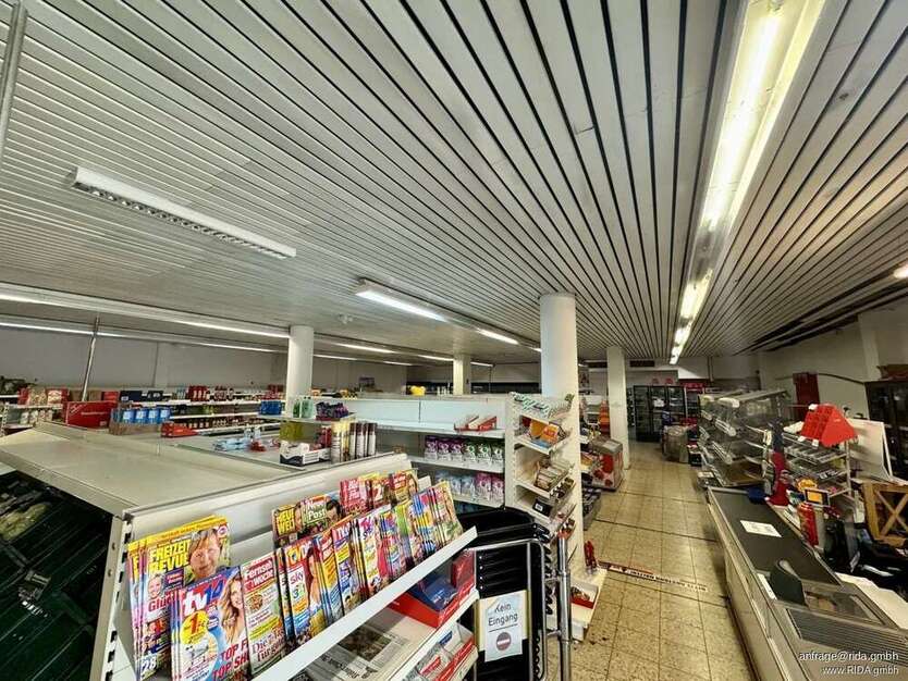 Einzelhandel in Köln 695.000 € 320 m²