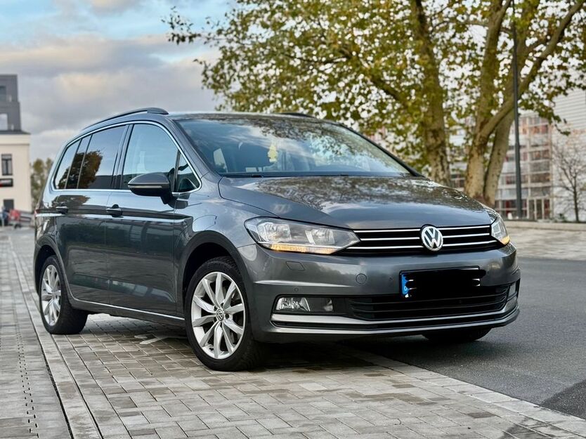 VW Touran 116.000 km 15.500 € Ratingen 40878