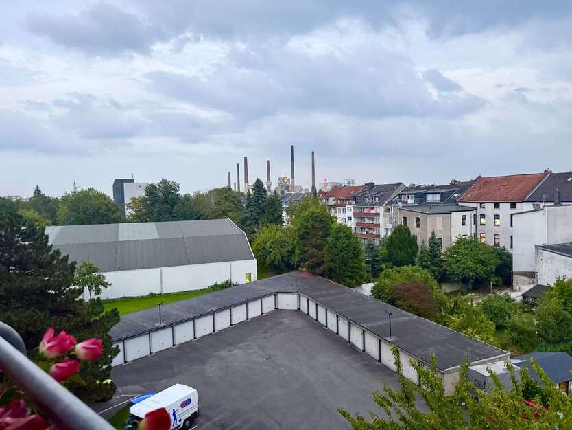Wohnung zum Kaufen in Düsseldorf 219.000 € 67 m² 3 zimmer