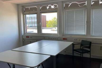 Büro in Düsseldorf 400 € 36 m²
