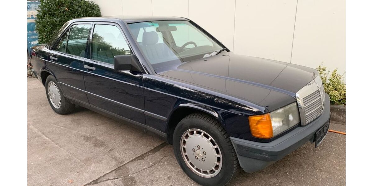 Mercedes-Benz 190 239.898 km 6.995 &euro; Köln 51107
