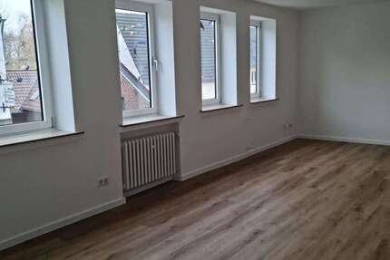 Wohnung zum Mieten in Köln 1.200 € 102 m² 5 zimmer