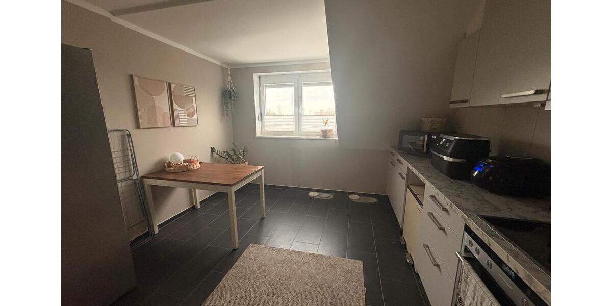 Schöne große 4 Zimmer Wohnung in Neuss Norf 4 zimmer