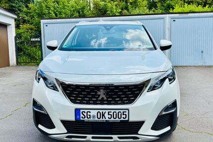 Peugeot 5008 58.211 km 16.500 € Solingen 42651