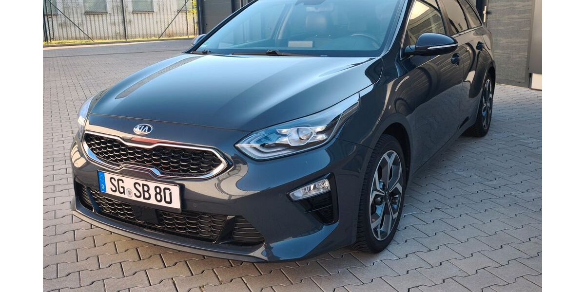 Kia ceed Sportswagon 130.000 km 9.800 &euro; Solingen 42697