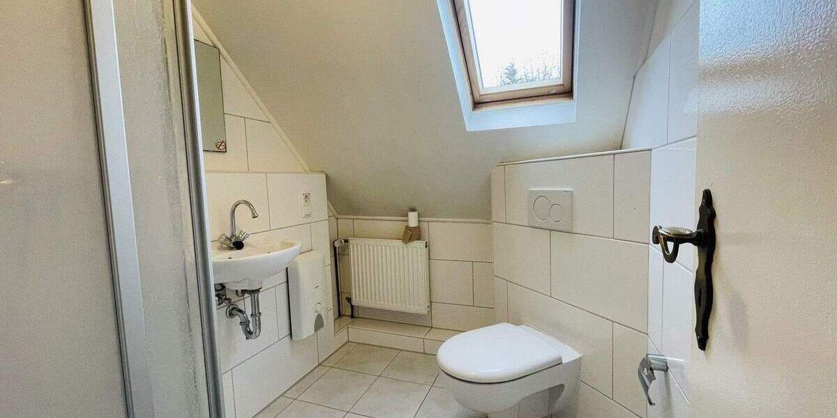 Einfamilienhaus Hilden Kalstert - 5 Zimmer, 107 m&sup2;, 349.000&euro; | Angebot:25358364