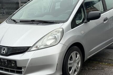 Honda Jazz 194.000 km 4.700 &euro; Hilden 40721