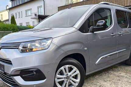 Toyota Proace City 18.370 km 26.950 € Solingen 42657