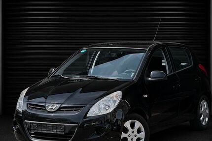 Hyundai i20 86.000 km 2.990 &euro; Remscheid 42857