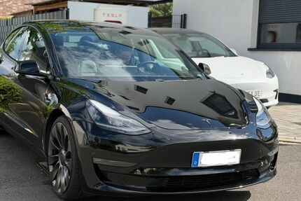 Tesla Model 3 69.900 km 29.500 &euro; Neuss 41470
