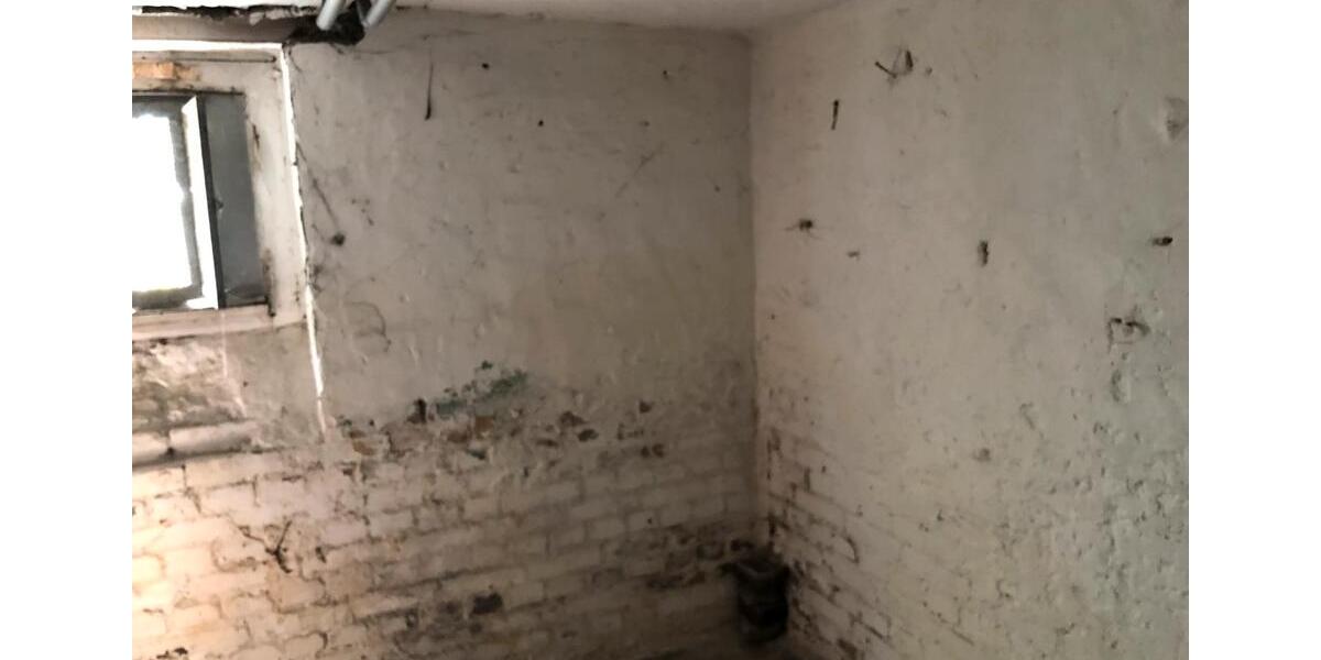 Etagenwohnung Remscheid Gemarkung Bergisch Born - 2.5 Zimmer, 67 m&sup2;, 115.000&euro; | Angebot:27077504