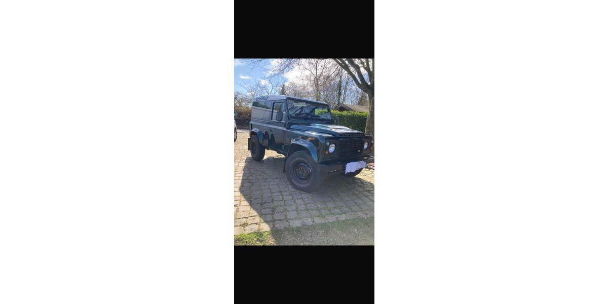 Land Rover Defender 76.000 km 43.000 € Solingen 42657