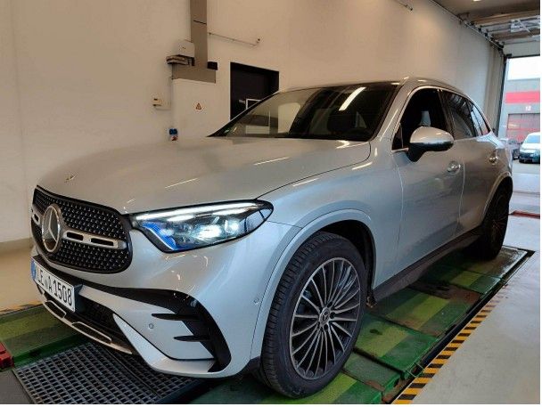Mercedes-Benz GLC 300 2.200 km 67.900 &euro; Neuss 41464