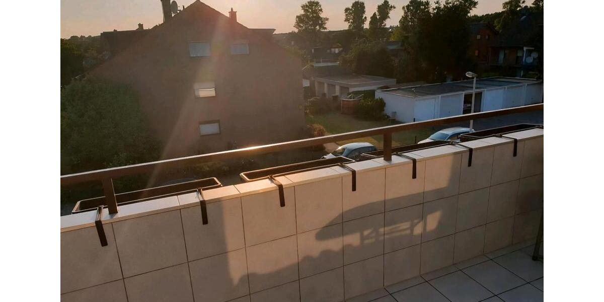 Wohnung zu verkaufen gute Lage in alt Hackenbroich 3 zimmer