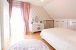 Dachgeschoßwohnung Solingen Wald - 3 Zimmer, 74 m&sup2;, 1.020&euro; | Angebot:26020341