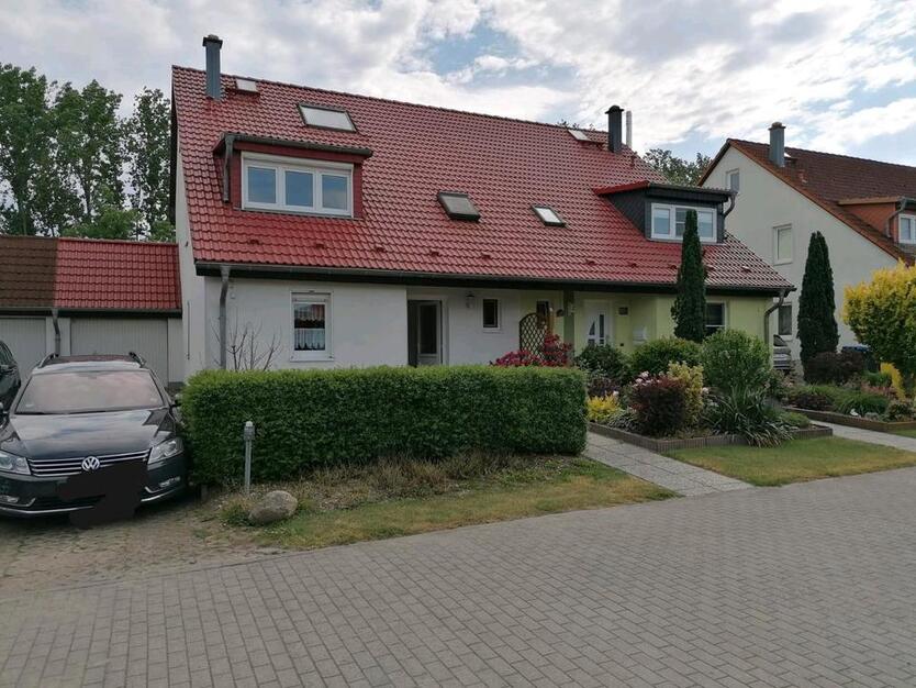 Verkaufe Doppelhaushälfte