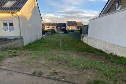 Grundstück zu verkaufen in Erftstadt 129.000 € 352 m² zimmer