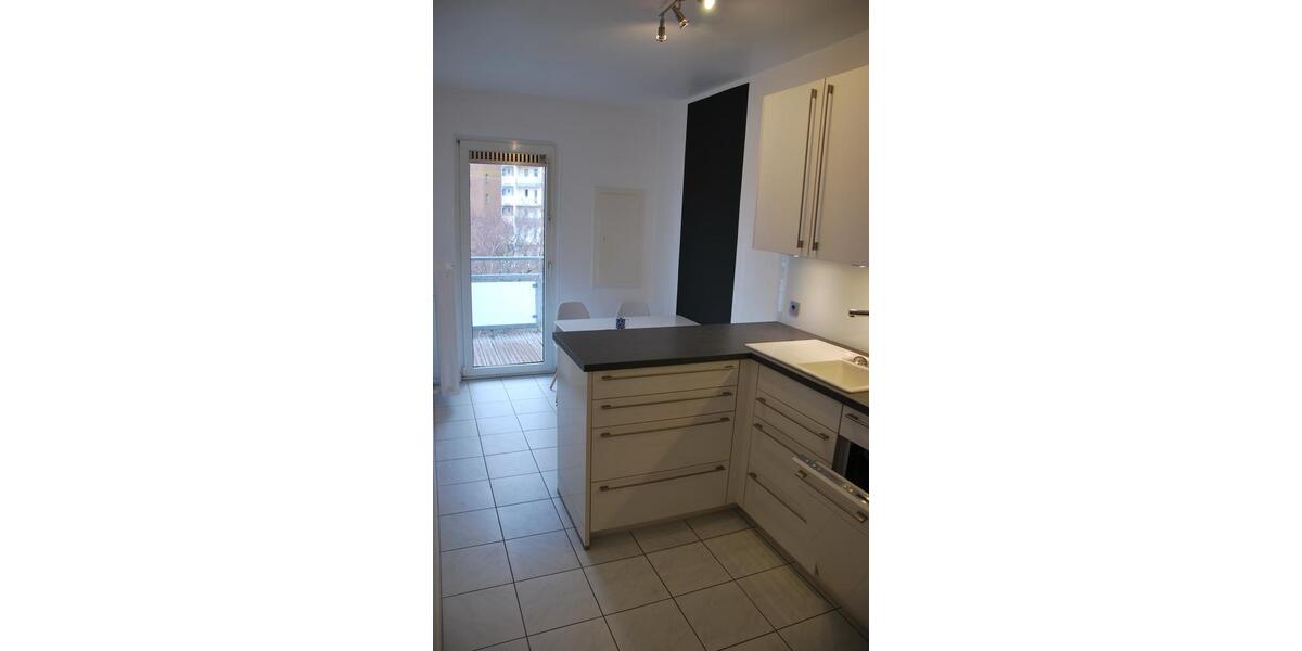 Etagenwohnung Düsseldorf Stadtbezirk 2 - 2.5 Zimmer, 62 m&sup2;, 1.410&euro; | Angebot:26552440