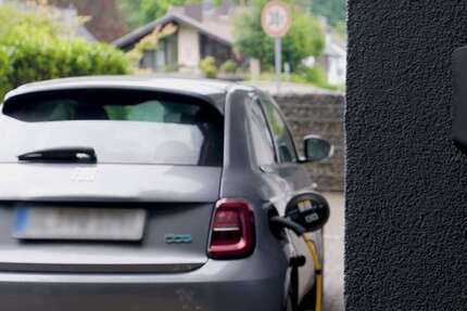 Haus zum Kaufen in Rösrath 695.000 € 144 m² 5 zimmer