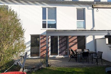 Haus Hürth - 5 Zimmer, 150 m&sup2;, 625.000&euro; | Angebot:26356458