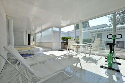 Wohnung zum Mieten in Köln 3.100 € 306 m² 5 zimmer